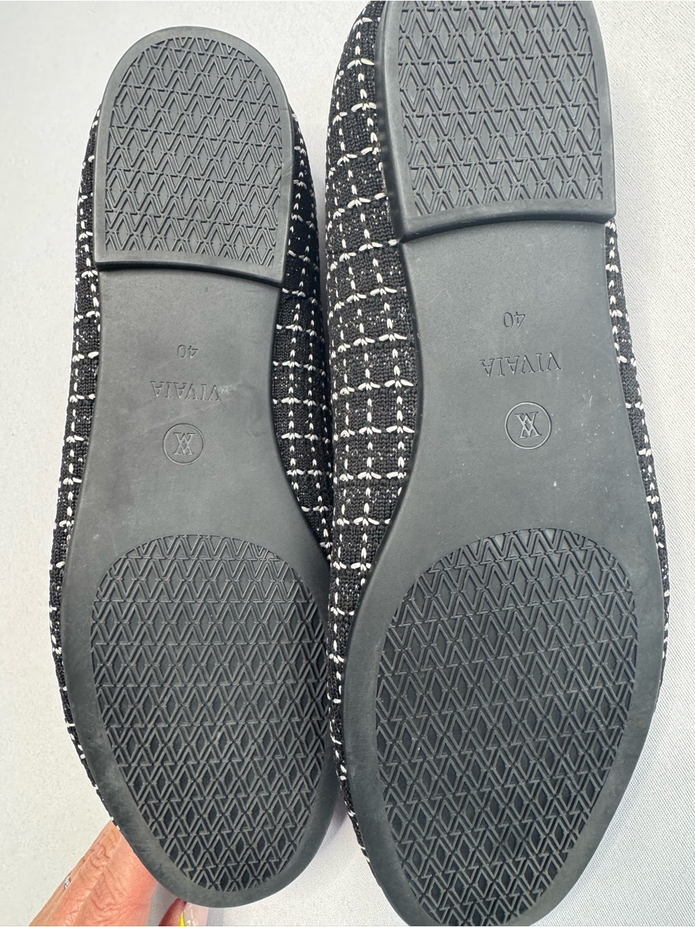 VIVAIA Audrey Round Toe Woven Knit Loafers Black White Tweed Metallic Size 40 - Picture 5 of 6